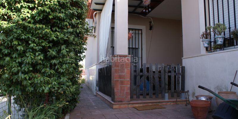 Foto f4f1ce58-df06-4e8a-bd5d-ff7f2a02fae7. Casa en Carlota (La)