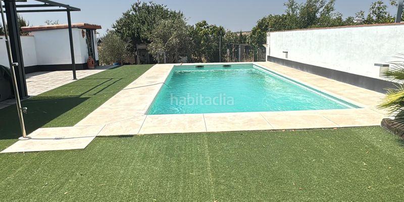 Foto fe0c7487-0c75-4561-ae12-d71198fb827c. Casa en Carlota (La)