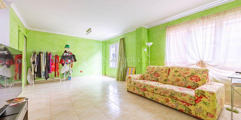 Foto 45b88a15-5f62-41d7-a5ce-ef0fe55c807d. Piso en Santa Catalina - Canteras Palmas de Gran Canaria (Las)