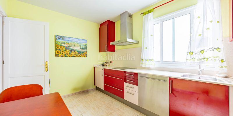 Foto a9df1002-0c18-4540-9587-918496ad6a89. Piso en Santa Catalina - Canteras Palmas de Gran Canaria (Las)