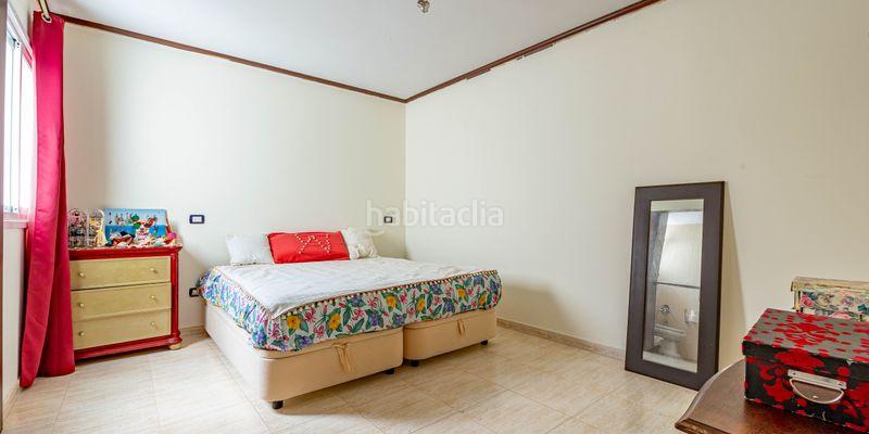 Foto b157f56c-ca18-47b9-ad06-c7a57b406b62. Piso en Santa Catalina - Canteras Palmas de Gran Canaria (Las)