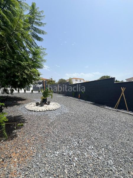 Foto 413953d0-944c-4250-b145-0f8cbab7ccc8. Casa amb aparcament a Lepe