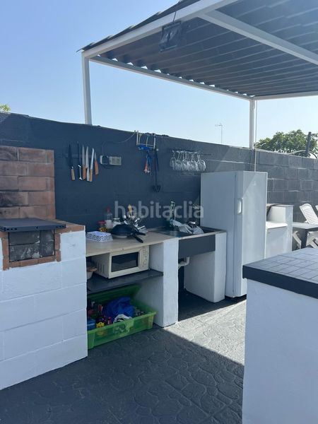 Foto 858b5c85-3081-4ea7-be40-7839db98f87d. Casa amb aparcament a Lepe
