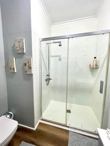 Foto d21ded95-d43d-476e-85f4-ebfc35f3ed0f. Casa amb aparcament a Lepe