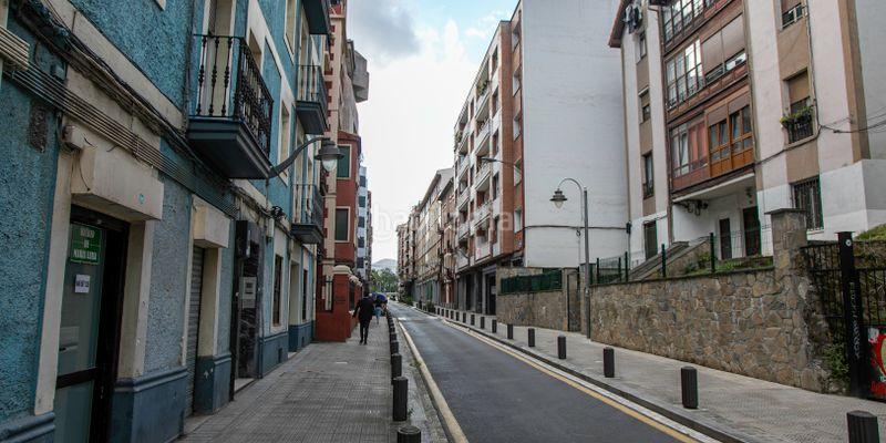 Foto 3deaac2d-4106-40ff-8225-7886e8a1e830. Piso en San Pedro de Deusto - La Ribera Bilbao