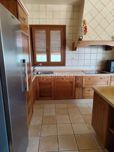 Foto 518fb7bd-90e2-490b-a4c8-c90c45eb099c. Casa amb aparcament a Lepe