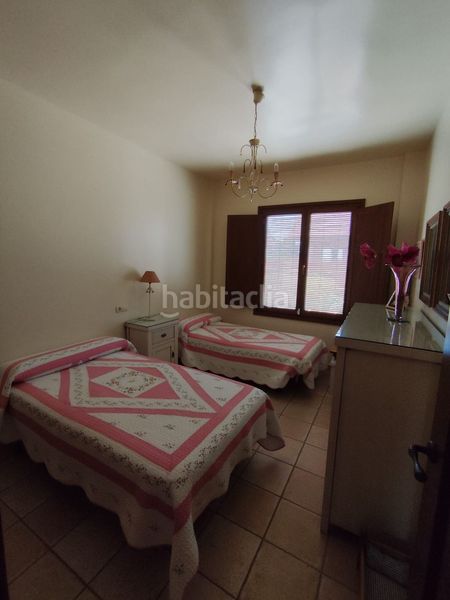Foto 72ed4e36-3e7a-45e3-bb8d-d63ff40e6caa. Casa amb aparcament a Lepe