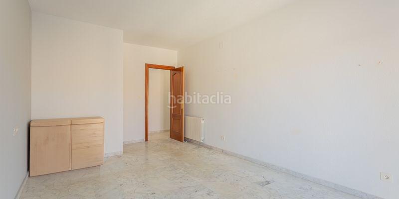 Foto c25f5f12-9c11-43fd-991e-2b05f8b277f7. Piso en Santa Fe