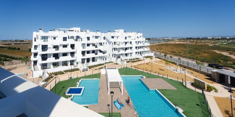 Foto bc0af951-9797-41b2-873a-3265c3e2a30a. Pis a Mar Menor golf Torre - Pacheco