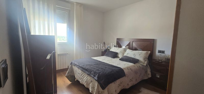 Foto a4096a27-6d1e-4542-a74e-b62a44d0671d. Casa adosada en Guardo