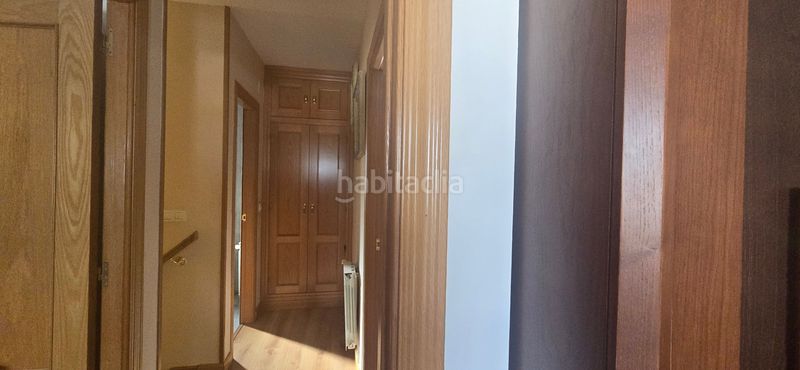Foto bc13f9e5-a9eb-4bdd-8bad-148818bd3203. Casa adosada en Guardo
