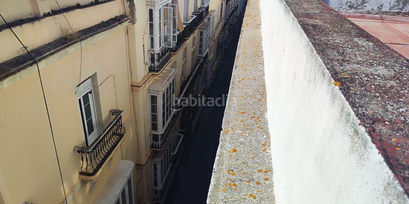 Foto 244e8743-6265-4418-92a0-ce02e16bd732. Piso en Centro Histórico Cádiz