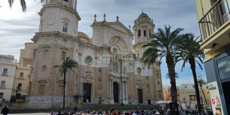 Foto 767c586a-6729-4d83-ba7c-09fbf22b7a9e. Piso en Centro Histórico Cádiz