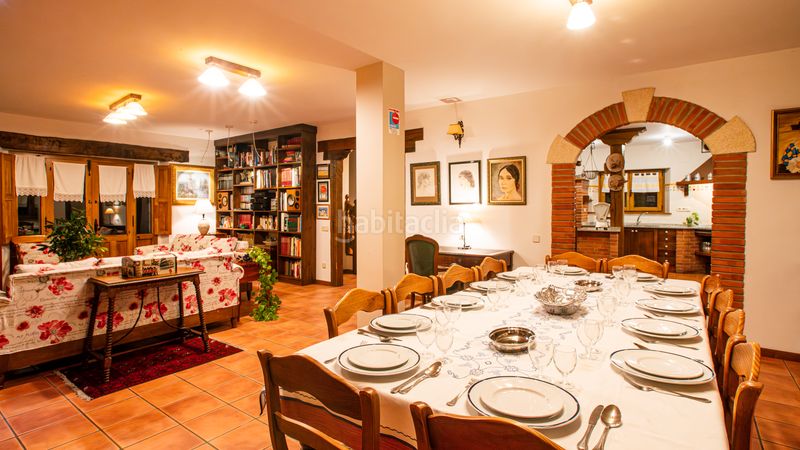 Foto 472b5751-39ee-4164-8268-085565bd2d2e. Casa en Villafufre