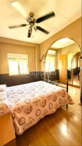 Foto d1638899-ca6c-473e-8932-2bc4c36d53a2. Haus mit parking in Zona la Ermita Torrent