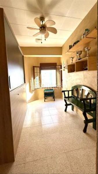 Foto 1635c08b-5641-4eb5-8d83-4cdf336e55a2. House with parking in Zona la Ermita Torrent