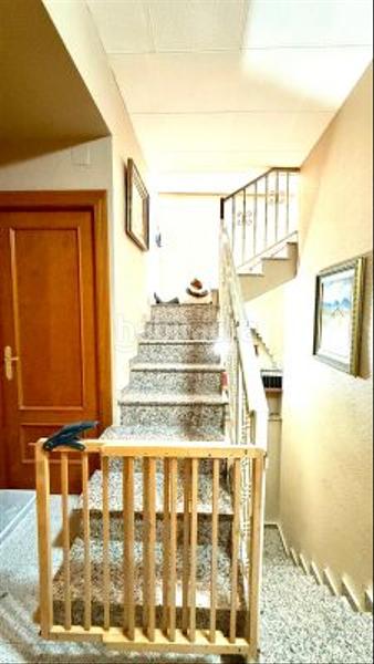 Foto 612a0c10-fbd3-486e-af7e-d0b49eb250ab. House with parking in Zona la Ermita Torrent