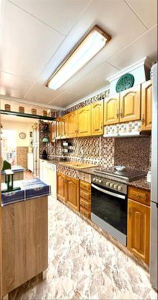 Foto 8018b66a-cf84-40bd-8028-f75b273f5151. House with parking in Zona la Ermita Torrent