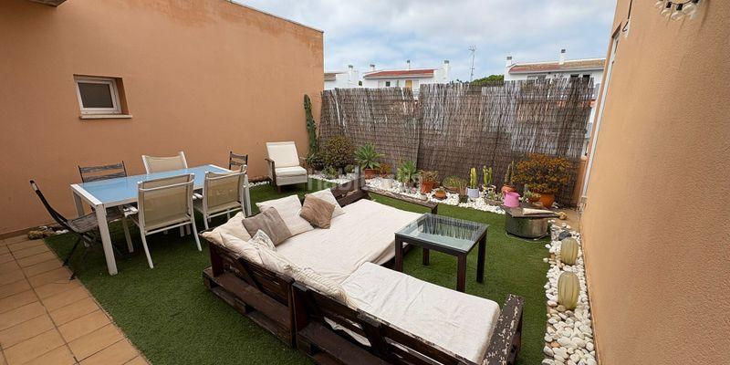 Foto 7fb00abd-7dd0-414d-bafd-8f4e6103985a. Piso en Islantilla golf Islantilla