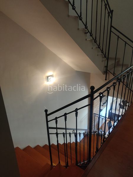 Foto 4c53402f-c6c9-40e0-9973-64d15b298876. Casa amb aparcament a Almodóvar del Río