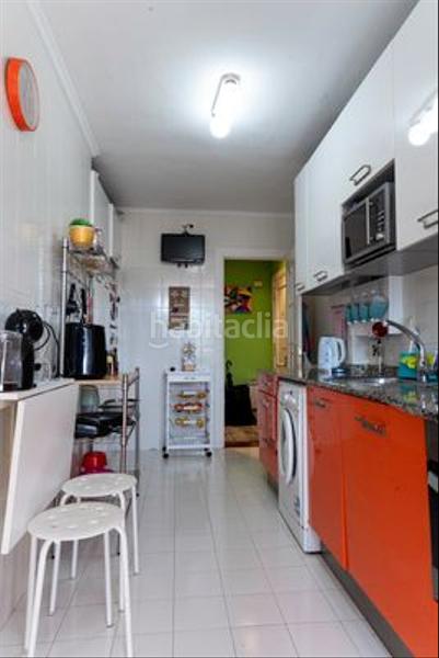 Foto 55eed2d8-89ca-4647-871e-c9cf38443a9c. Etagenwohnung mit parking in Brazomar Castro - Urdiales