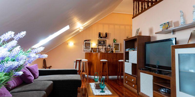 Foto ffddbfa3-de31-4dcf-8c61-33413db64931. Etagenwohnung mit parking in Brazomar Castro - Urdiales