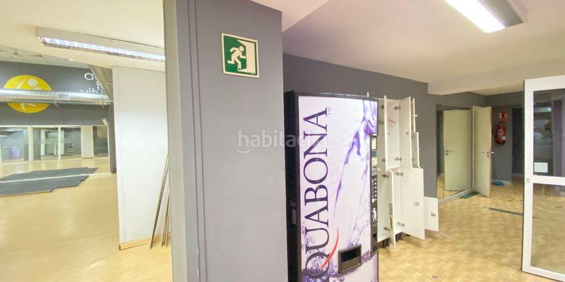 Foto 9c313bcc-90b9-42eb-b0ae-c44f7f0c00ee. Local commercial dans Ciudad Jardín - Parque Roma Zaragoza