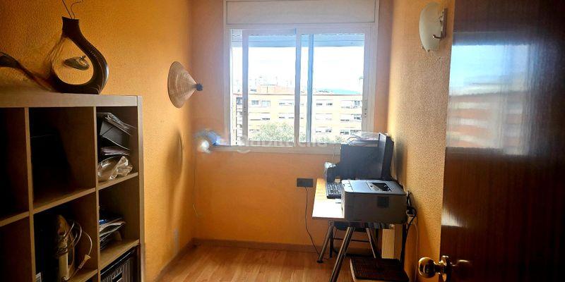 Foto 5b182950-5708-40f1-a73e-1395a8acbd5d. Flat with parking in Can Borrell Mollet del Vallès