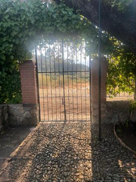 Foto 61bc0714-2fb3-4f29-b669-6cae57173241. Country house with parking in Centro Ronda