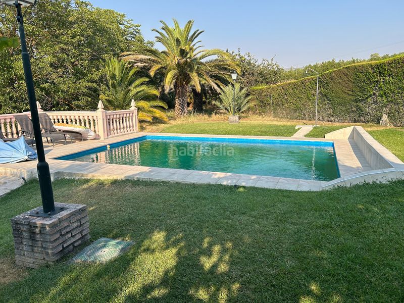 Foto fc92ab7d-6317-49e9-8e6e-bbd42cb50dd7. Masia amb aparcament a Centro Ronda