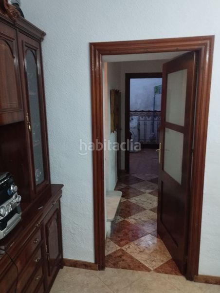 Foto dc584466-af1a-4e5e-bbe1-743a3df88b58. Casa adossada a Santa Cruz del Comercio