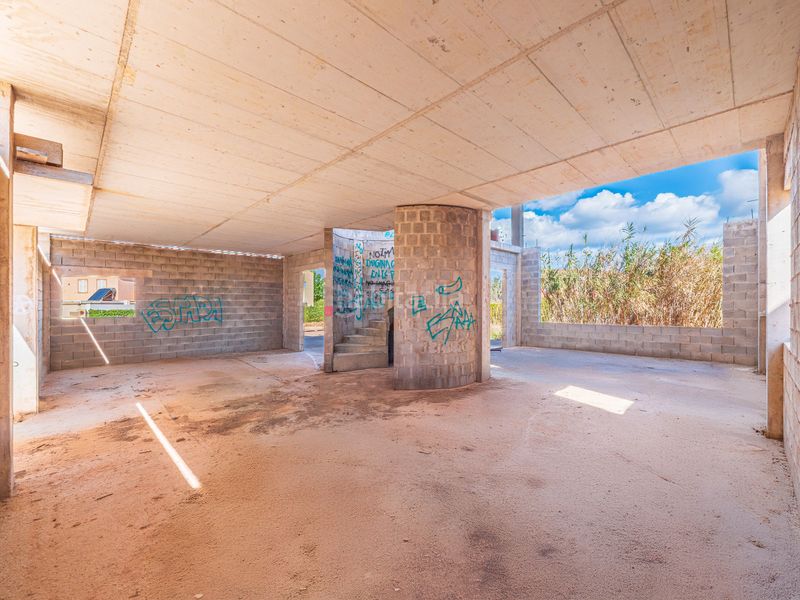 Foto cfcce8a2-2630-46bb-b2a5-653a42b9c0d2. Haus mit parking in Malbúger-Camí d´en Barrotes Maó / Mahón