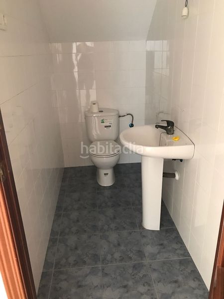 Foto fd192690-22c0-4da8-add5-439032d0bd7d. Local comercial a Lora del Río