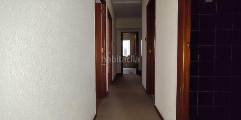 Foto b6e11bf1-d11b-4755-852a-aa3d9f8ce0c2. Etagenwohnung in El Parque - Zapatón Torrelavega