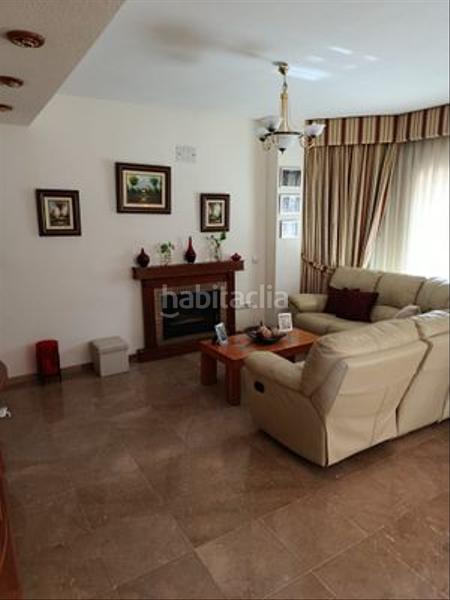 Foto 38dd4bd1-0b1f-48e9-83b4-409133411035. Maison avec parking dans Condequinto Montequinto