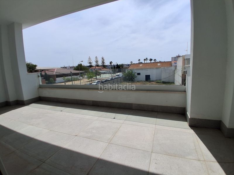 Foto ad985515-6c90-4665-84bd-6bb4bd40affd. Piso en Ayamonte ciudad Ayamonte