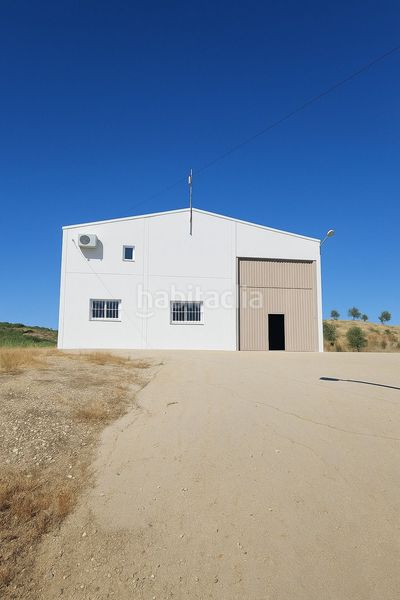 Foto 5d5d1f60-1e89-4ebd-92d1-5b77c9cd9f67. Finca rústica a Monturque