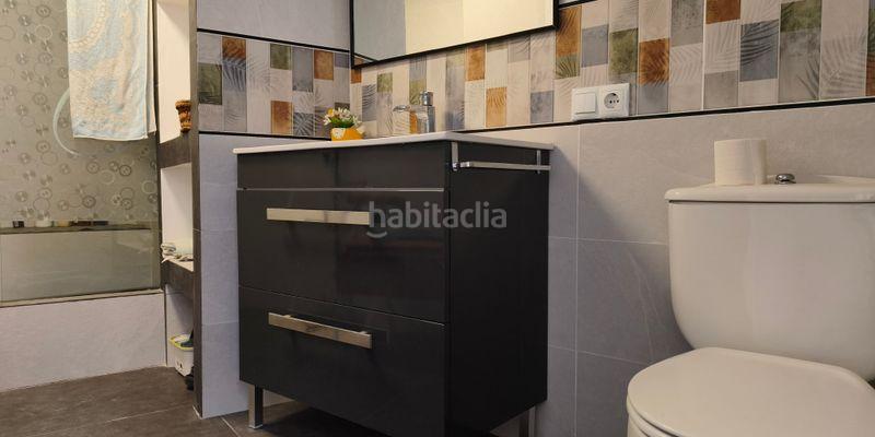 Foto 466c6b0f-b2cc-4188-89c4-f0eaba32431e. Maison jumelée dans Iznájar