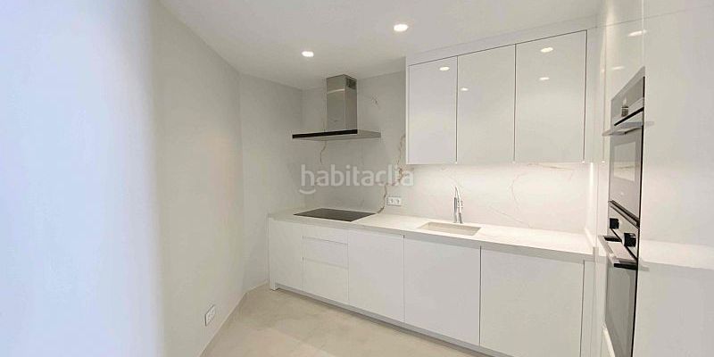 Foto 011b7c7a-a1f8-429e-964f-a31bc0e69a0c. Semi detached house in Playa Poniente Benidorm