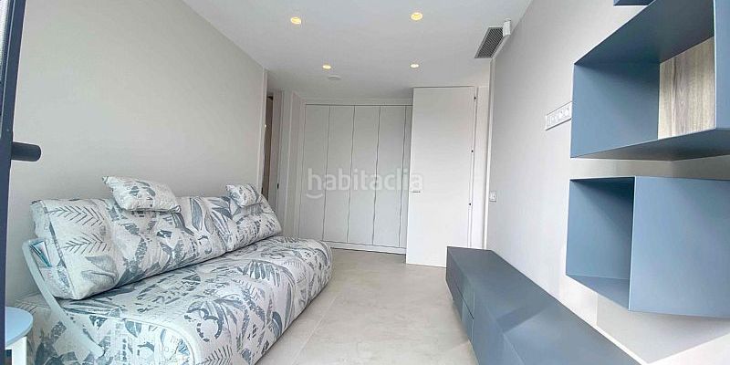 Foto 1689789a-0d56-45bf-95e6-17494c9d7fa7. Semi detached house in Playa Poniente Benidorm