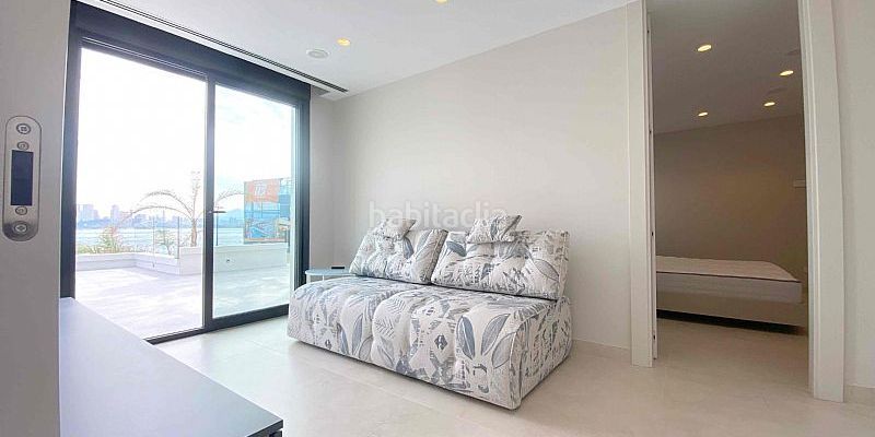Foto 745fab00-fe3e-4b31-a5d6-4097c5f12698. Semi detached house in Playa Poniente Benidorm