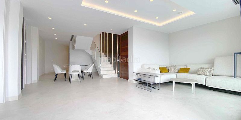 Foto 8ee12249-bc2f-4a0c-8e14-24b213c04d36. Semi detached house in Playa Poniente Benidorm