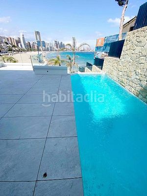 Foto cdc21b6f-c595-4dd7-9fdc-bcef3775bb4a. Semi detached house in Playa Poniente Benidorm