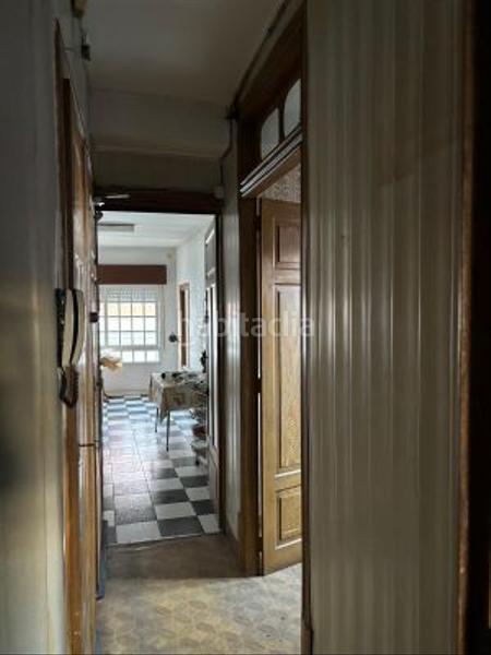 Foto 3d87204f-c4bf-4aec-9a76-f6a63f0a8f3b. Casa con parcheggio in Marín