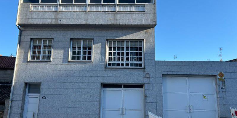 Foto 8af879cb-e86b-4c10-ad09-eac5ef6a8bb5. Casa con parcheggio in Marín