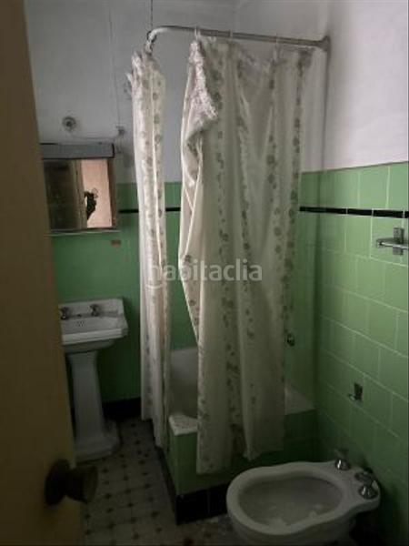 Foto ff9d41ac-6ebd-486b-ad84-e32eaba0bb8a. Casa con parcheggio in Marín