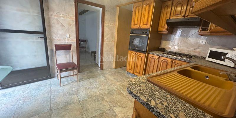 Foto 2c7e51aa-cc71-481b-b51b-7f719073ae71. Casa a Bujalance