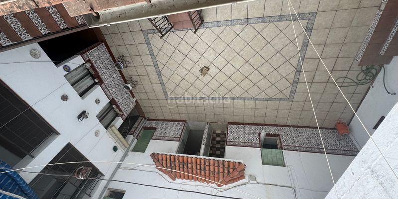 Foto fda77bdf-6cc7-4a86-b745-e39f12114007. Casa a Bujalance