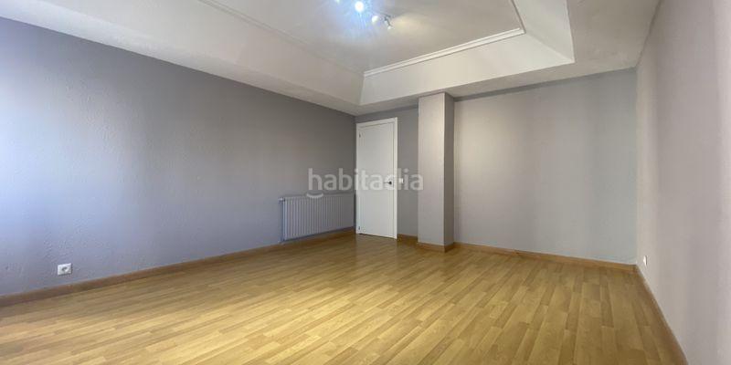 Foto bdcf32a3-96e1-459b-ab07-a816bb91c9e4. Pis a Lugones Siero