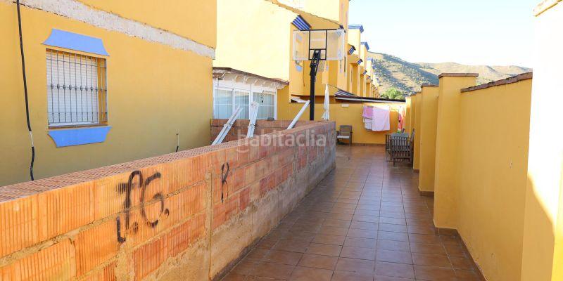 Foto b90d548f-a11e-471e-877a-68abf92b88e5. Maison jumelée dans Sierra de Yeguas